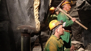 Noodle mine set build